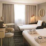 ノボテル ラック 4*