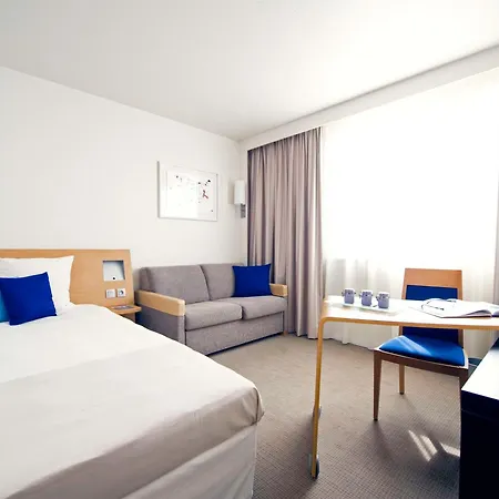 Novotel Hotel 4*