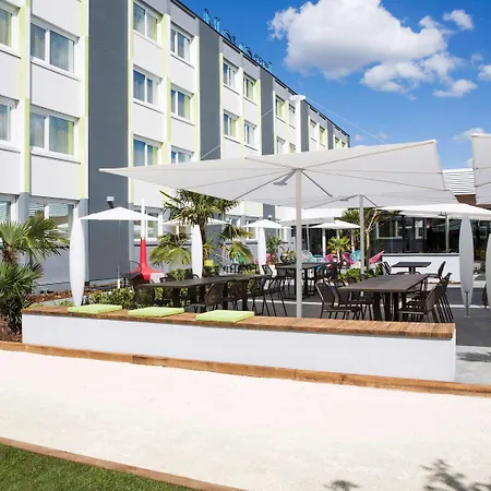Novotel 4*