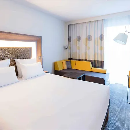호텔 Novotel 4*