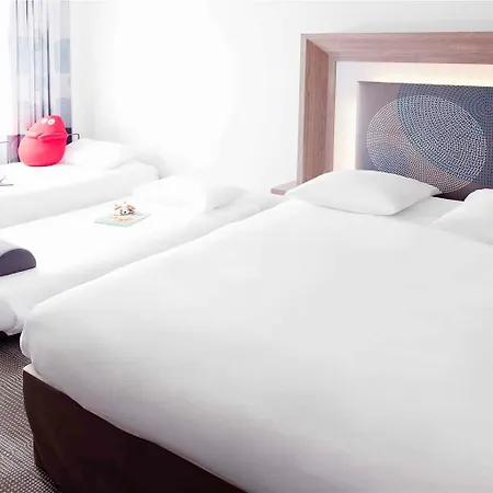 호텔 Novotel 4*
