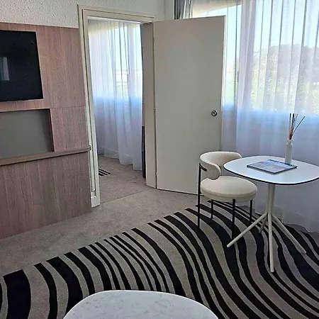 Novotel Отель