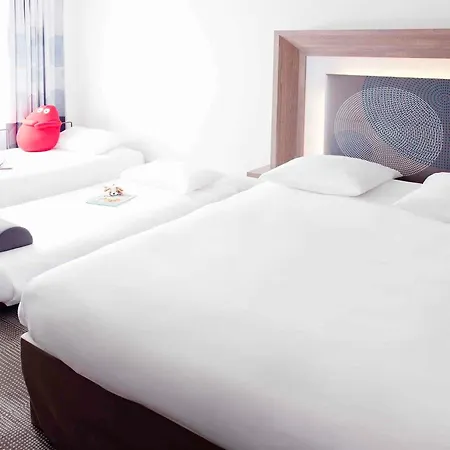 Novotel Hotel 4*
