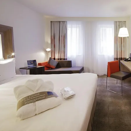 מלון Novotel
