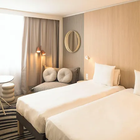 מלון Novotel
